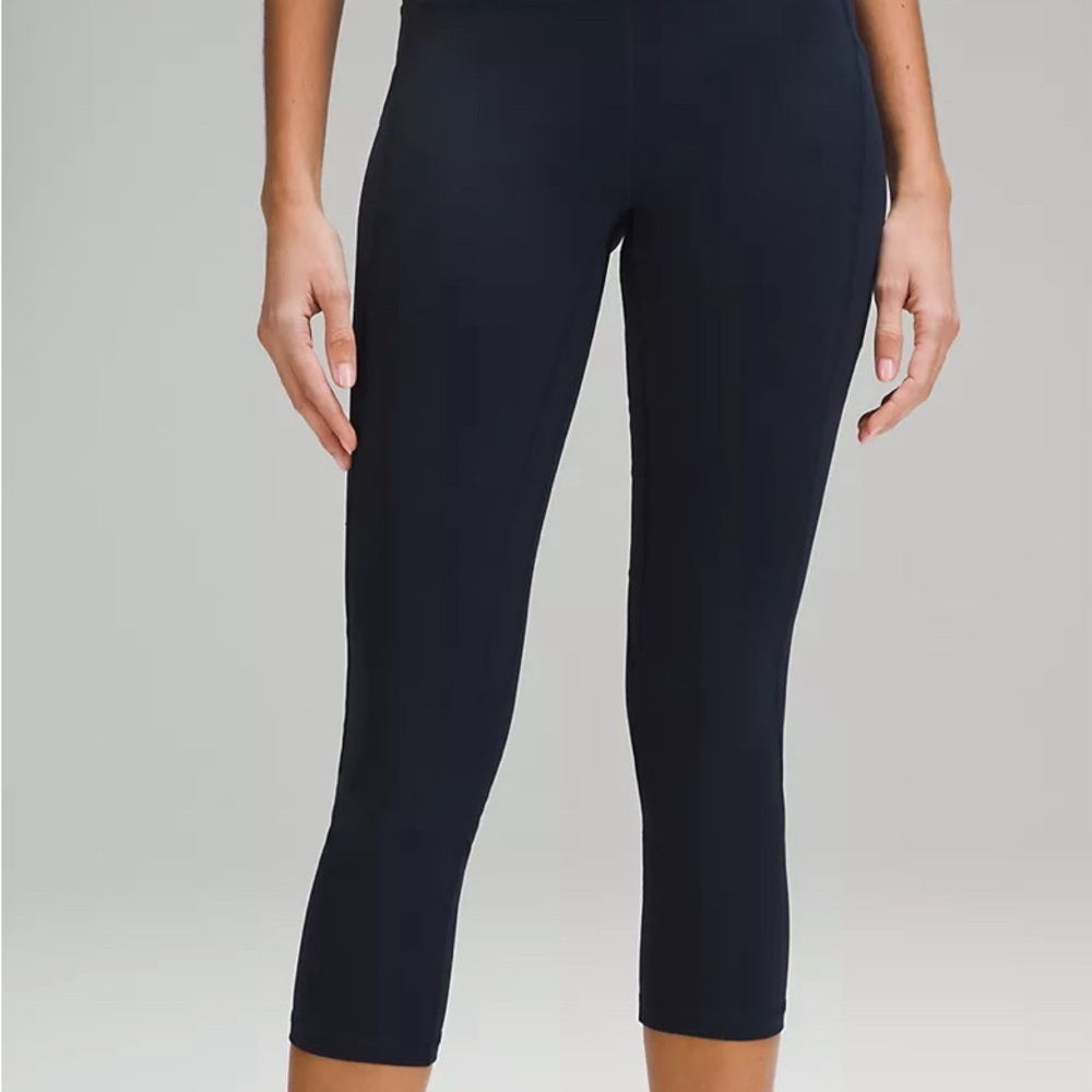 NEW lululemon Align High-Rise Crop with Pockets 23" - True Navy